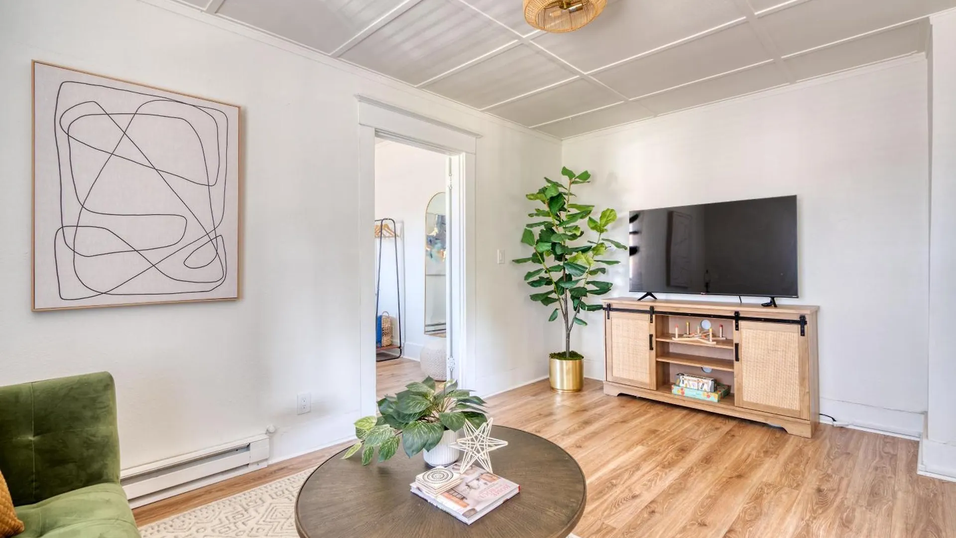 Stay Portland Collection - Mt Tabor Retreat - Local Eateries - Shops - Bars Holiday home