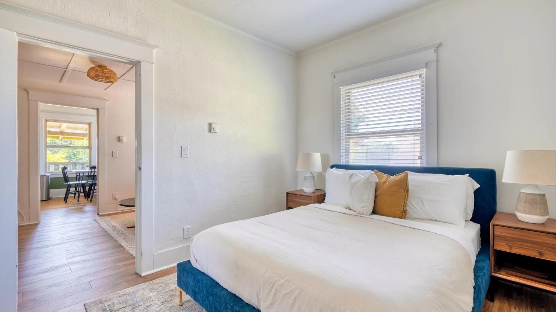Holiday home Stay Portland Collection - Mt Tabor Retreat - Local Eateries - Shops - Bars